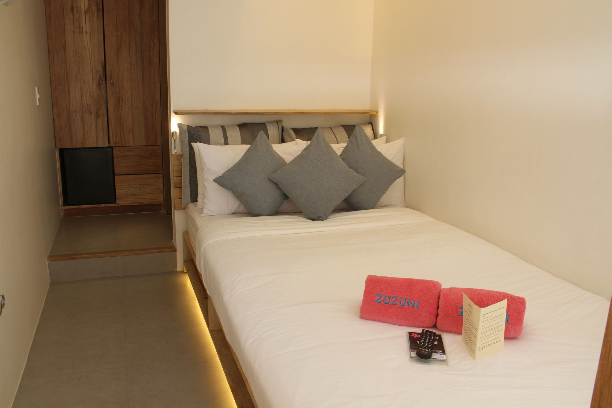 Balabag  Zuzuni Boutique Hotel מראה חיצוני תמונה
